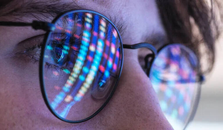 infografia-confianza-digital-KPI-industria-financiera